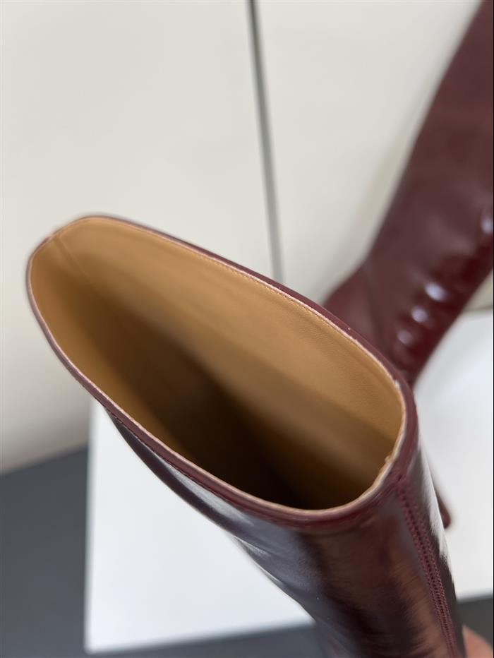 20251128174332300 480